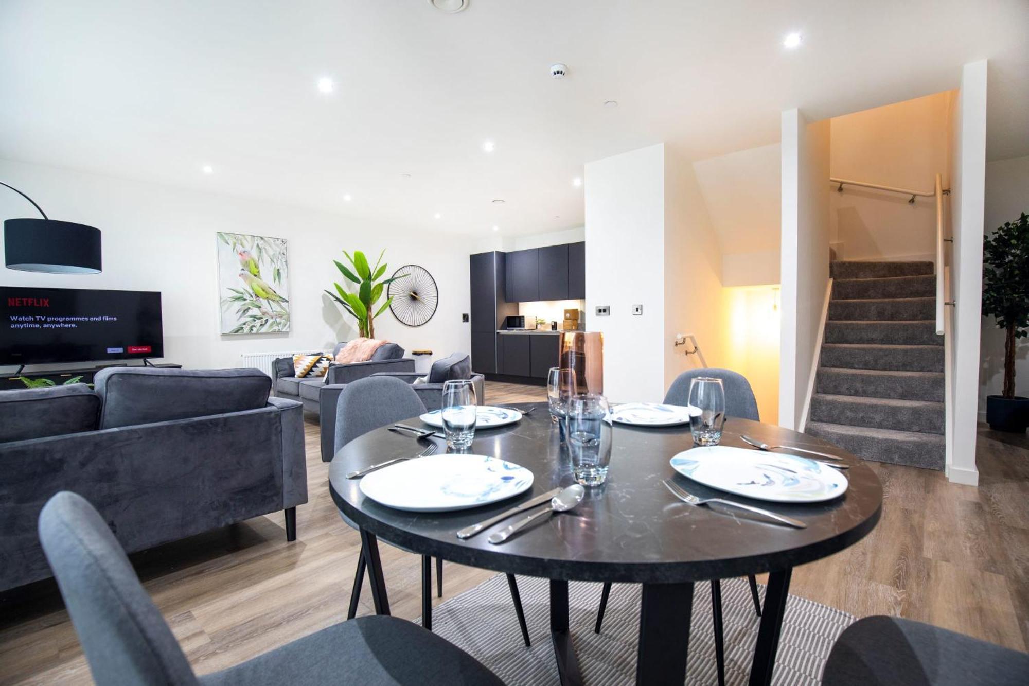 Luxury Free Parking Townhouse Villa Manchester Exterior photo